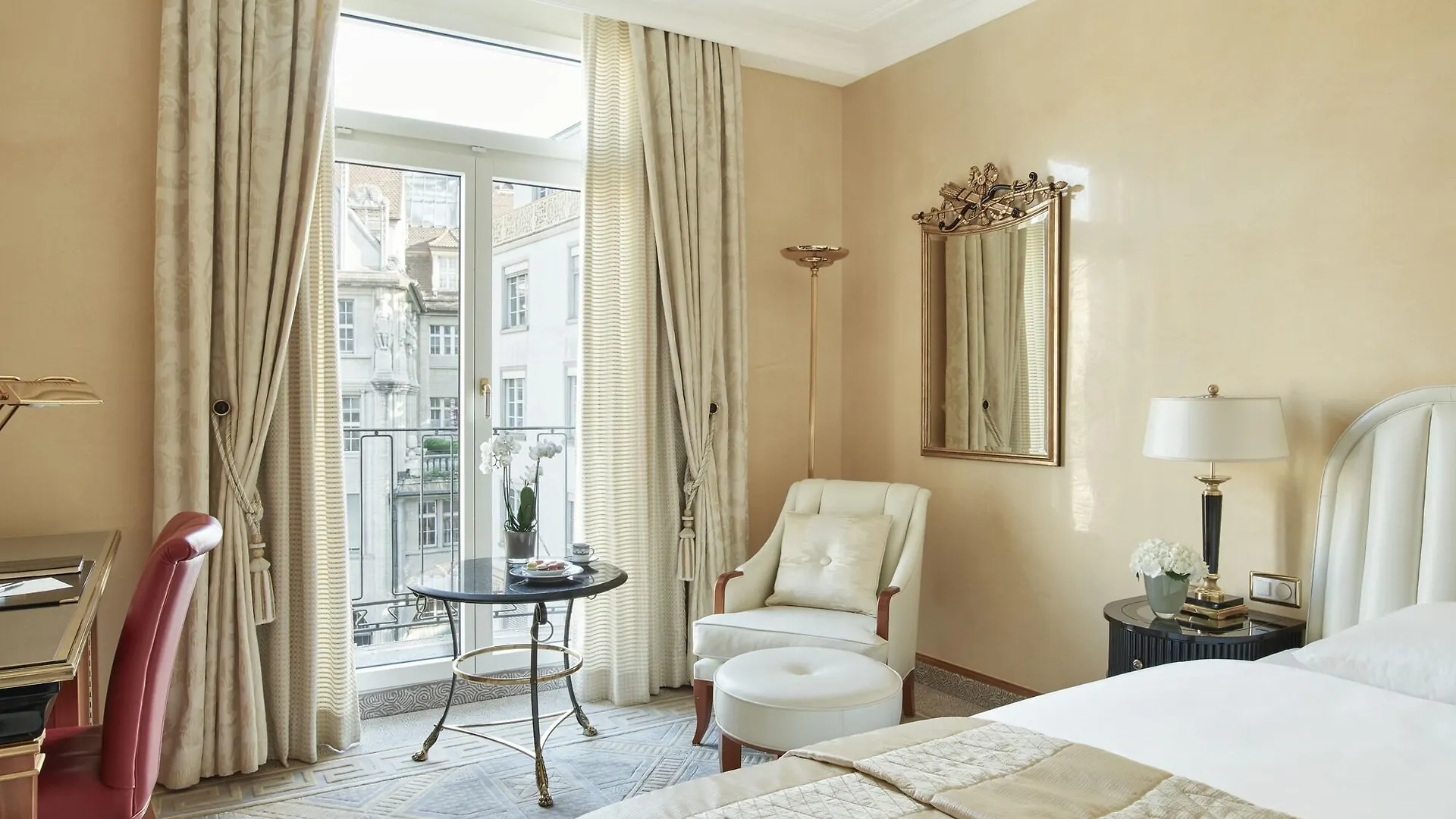 Hotel Savoy Baur En Ville Zurigo