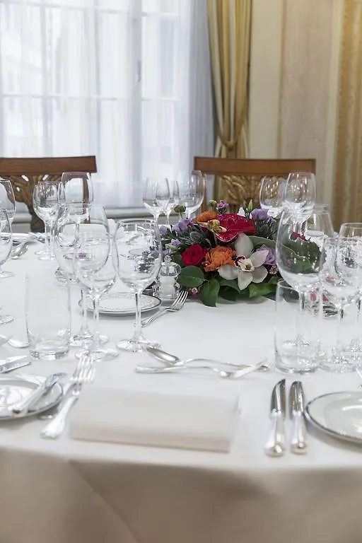 ***** Hotel Savoy Baur En Ville Zurigo Svizzera