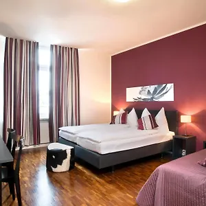 3* מלון Hottingen